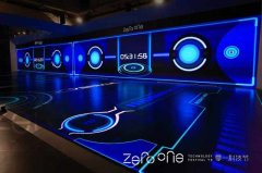 普渡CEO张涛、衣脉科技施行副总裁雷磊、实机智